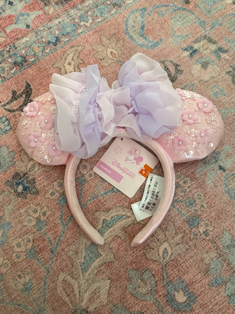 Minnie Mouse Disneyland Hong Kong Ears